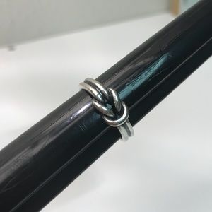 James Avery Lovers’ Knot Ring
